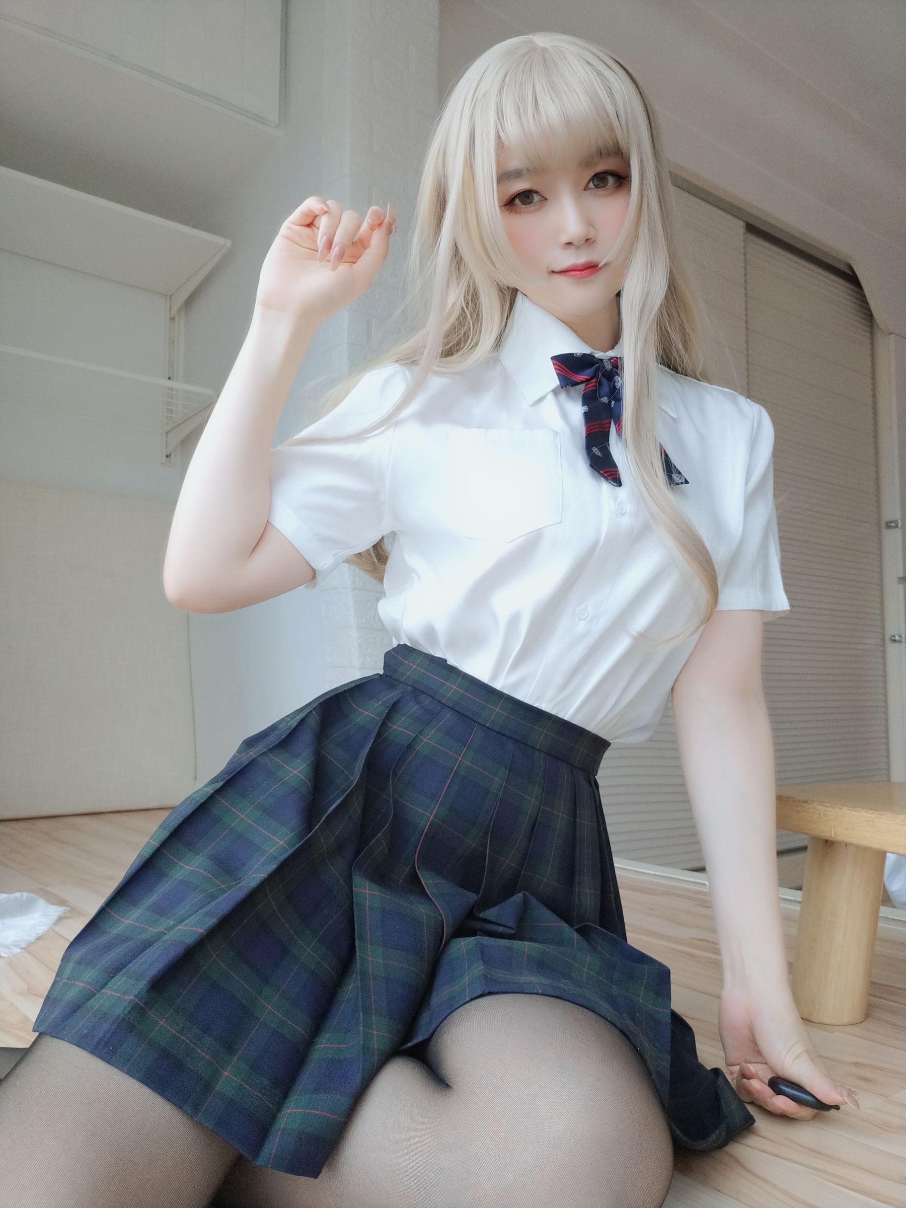 [COS写真]小姐姐白银81–灰色空间插图8